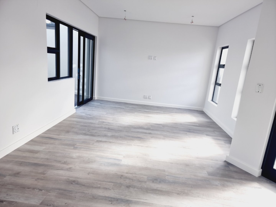 4 Bedroom Property for Sale in Sandown Western Cape